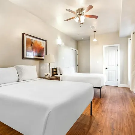 Stunning 4BR Condo Near French Quarter New Orleans Exterior foto