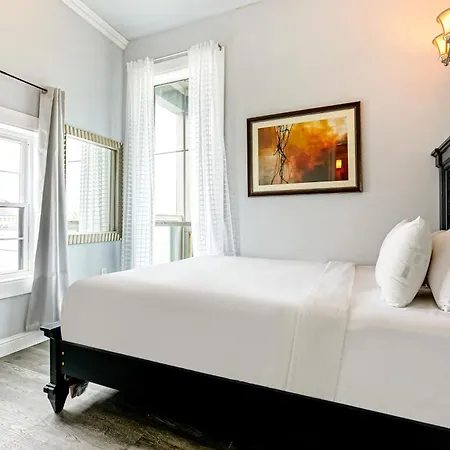 Stunning 4BR Condo Near French Quarter New Orleans Zimmer foto