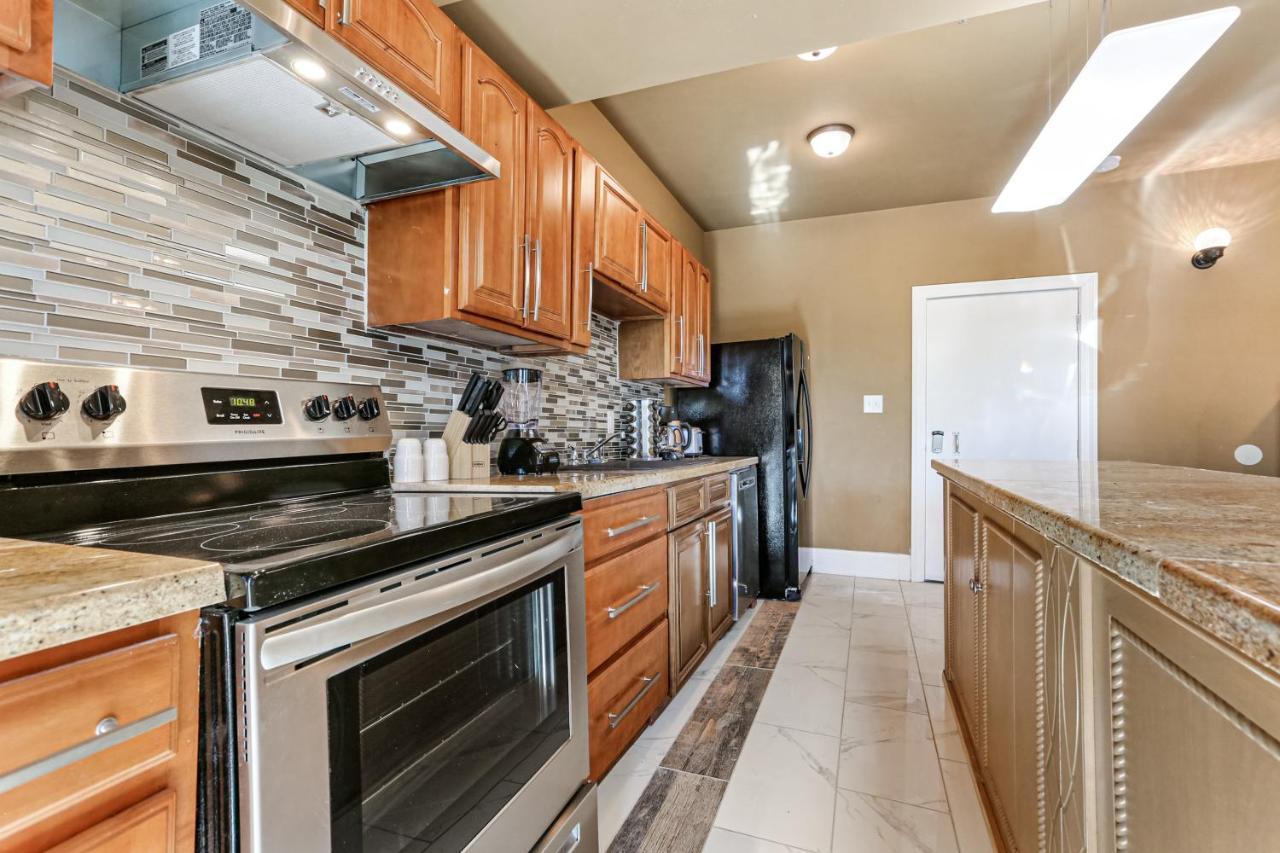 Stunning 4br Near French Quarter