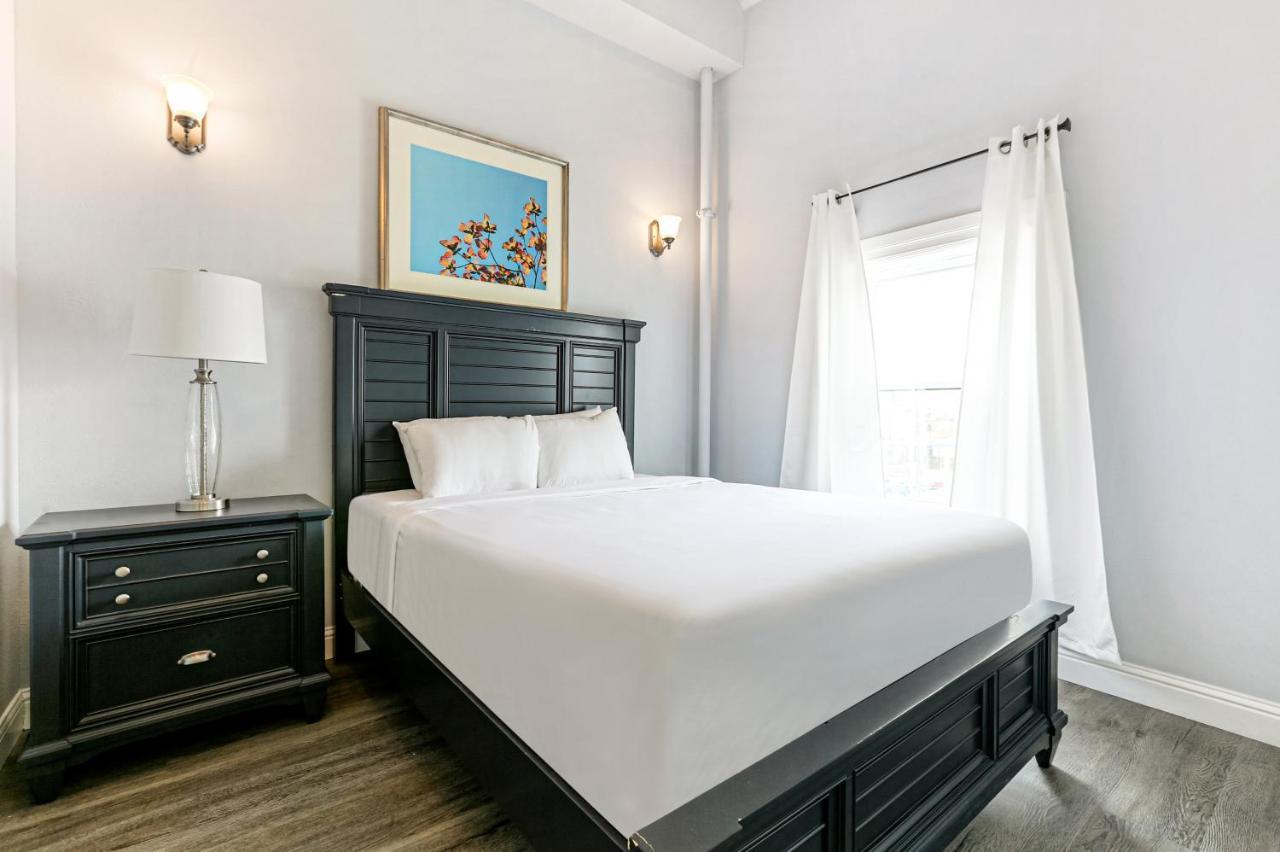 Stunning Near French Quarter Apartment New Orleans