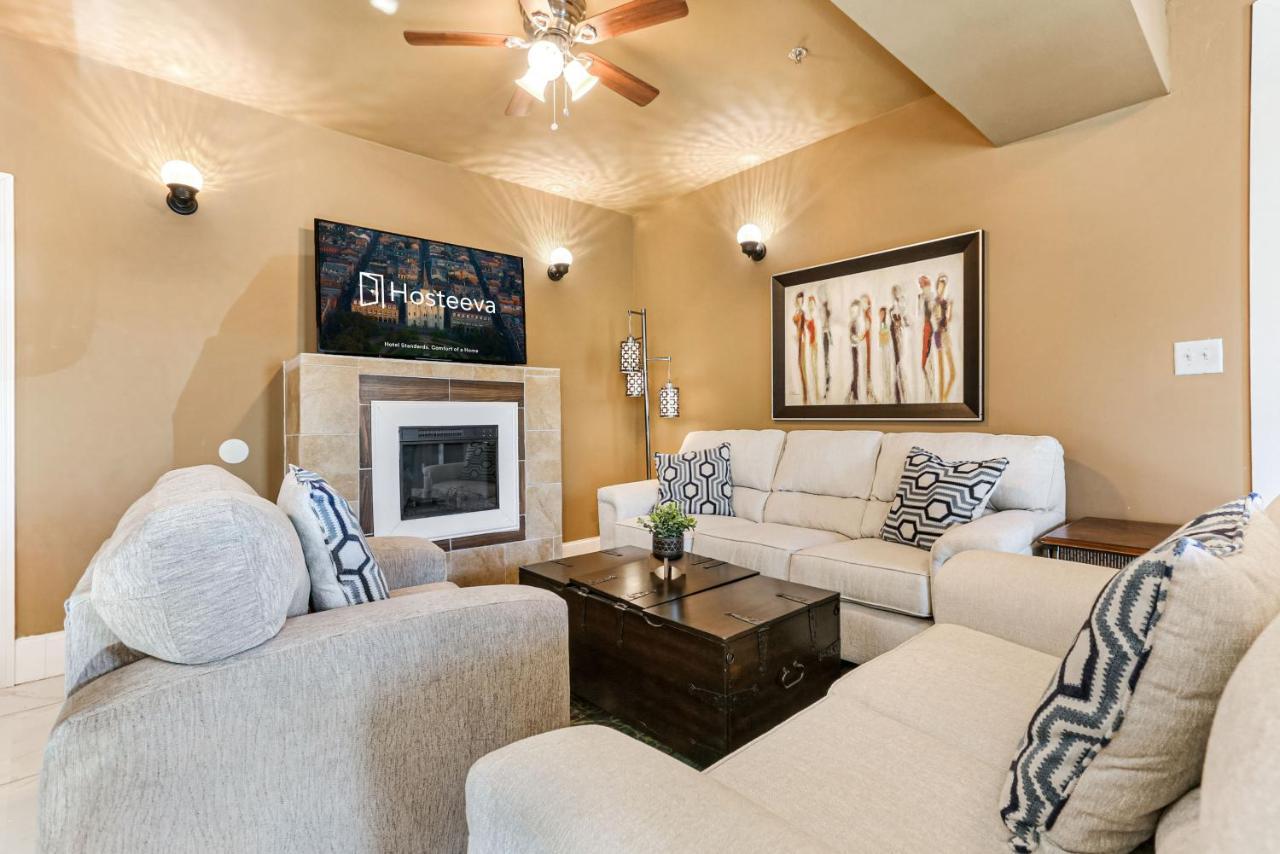 Stunning Near French Quarter Apartment