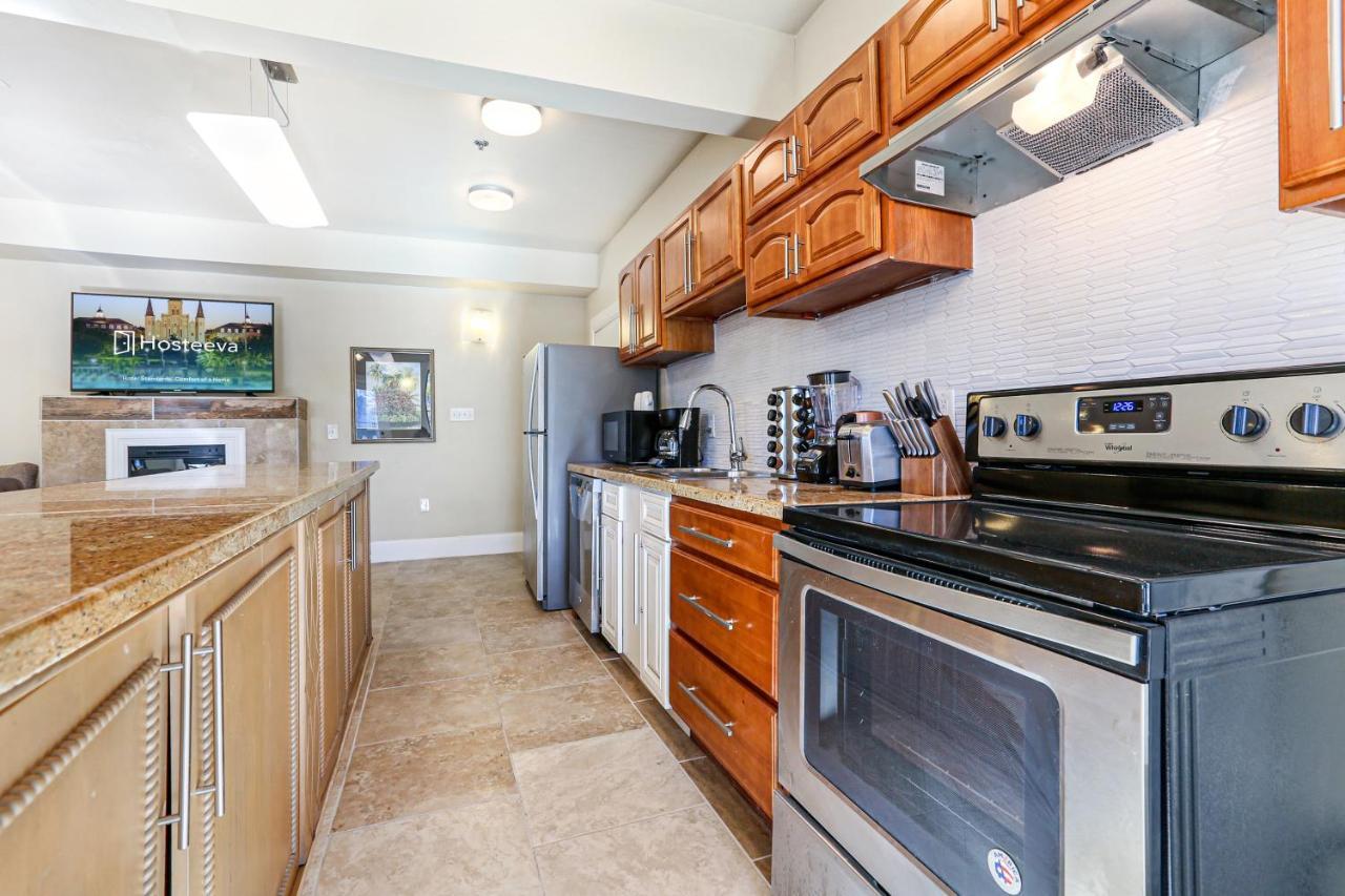 Stunning Near French Quarter * New Orleans