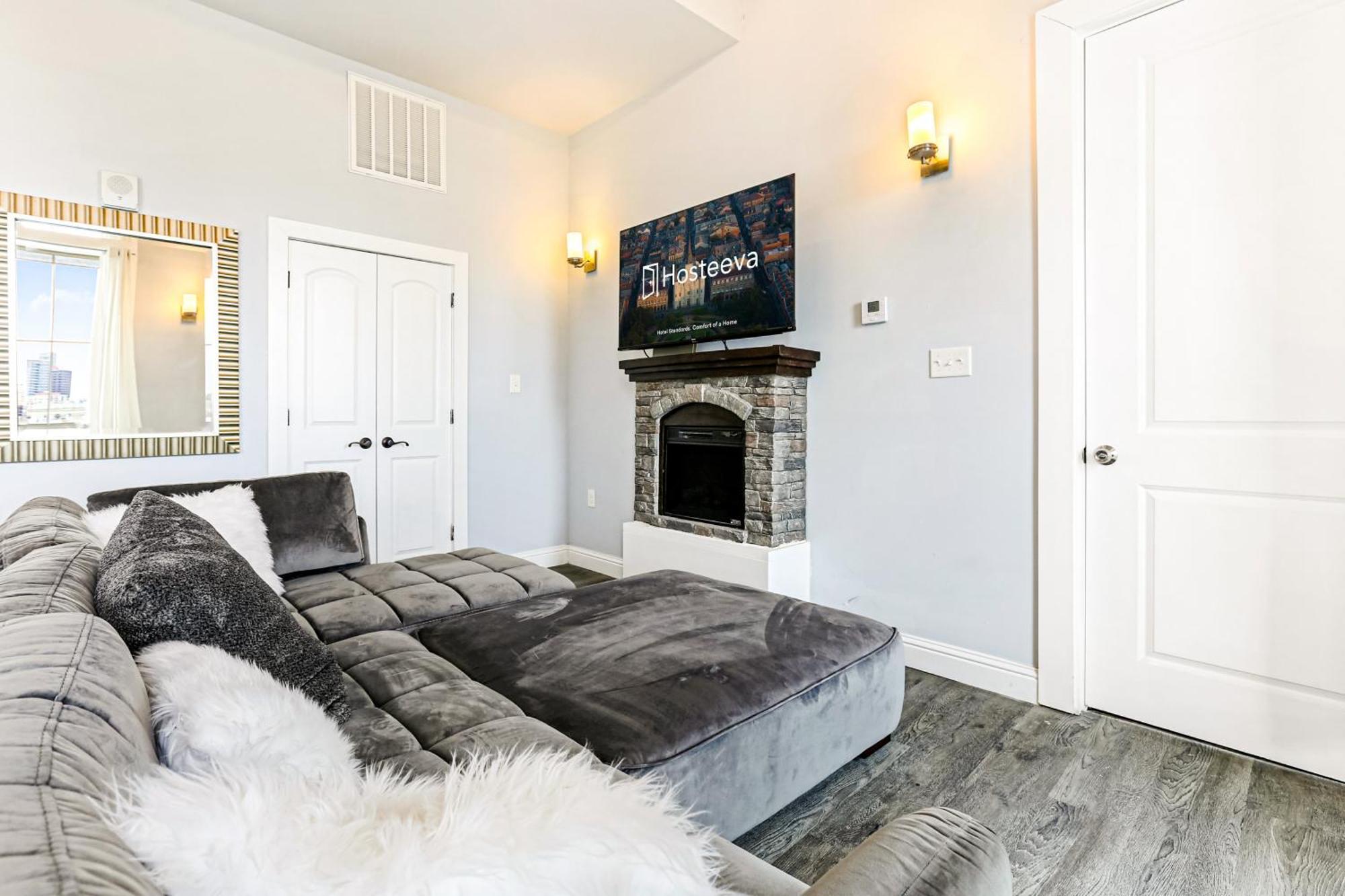 Stunning Near French Quarter Apartment New Orleans
