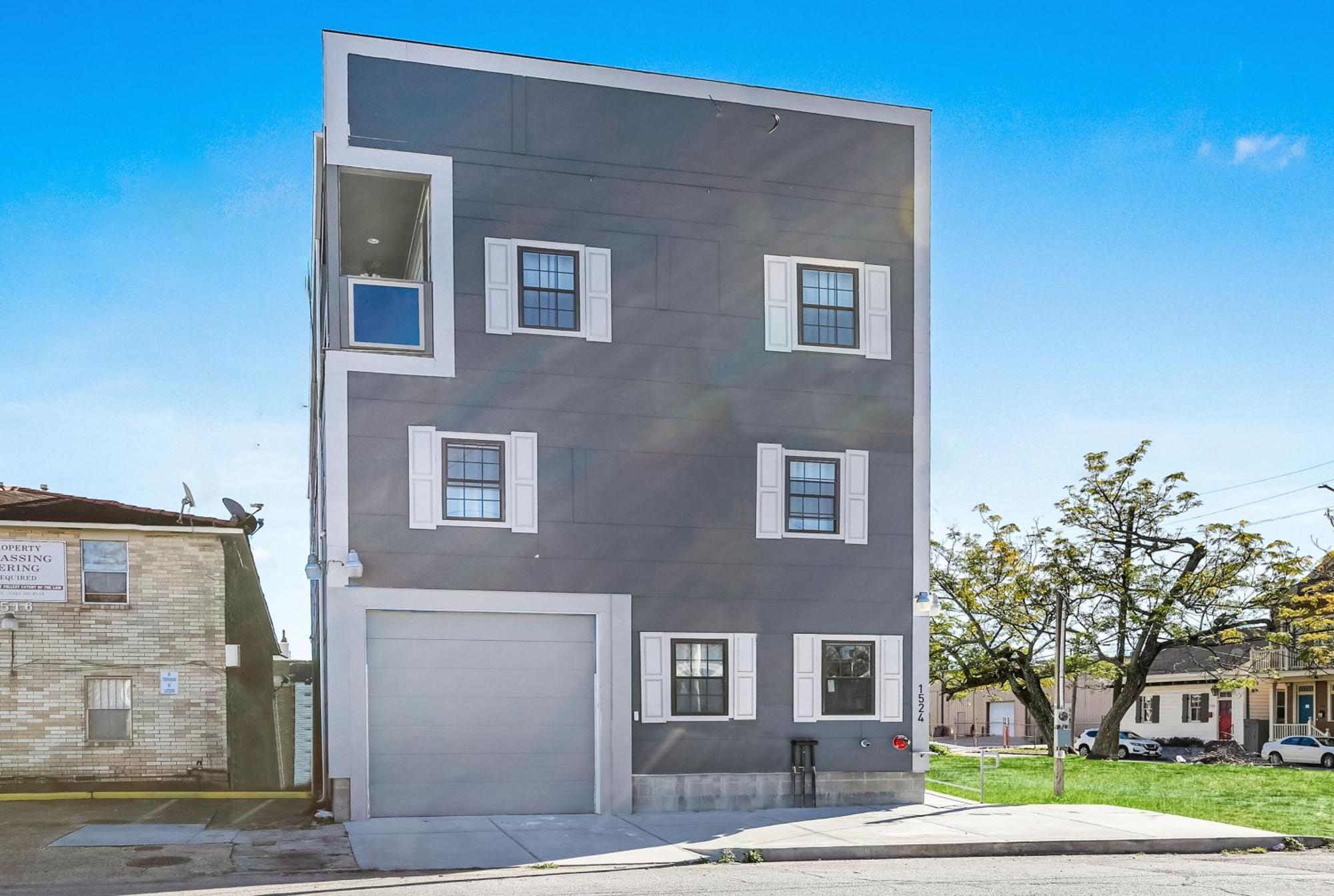 Apartment Stunning Near French Quarter *